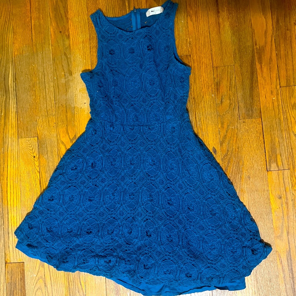 Lace blue dress